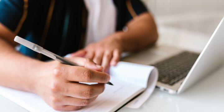 Cómo armar tu CV y destacar sin experiencia laboral (primer empleo)
