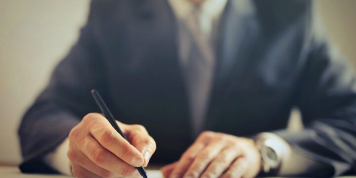 Derechos laborales básicos en Perú: lo que todo trabajador debe conocer